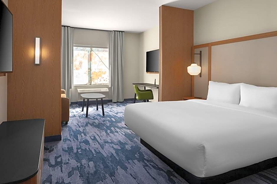 Fairfield by Marriott Inn & Suites Whitsett Greensboro East