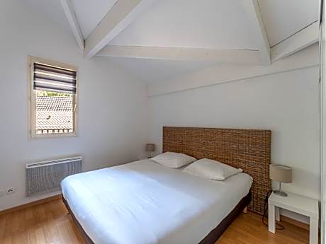 Two-Bedroom Apartment with Terrace