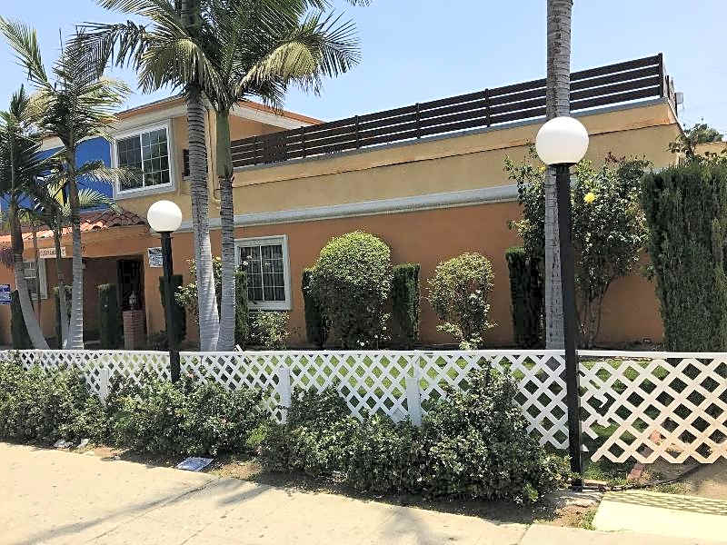 Starlight Inn la Brea