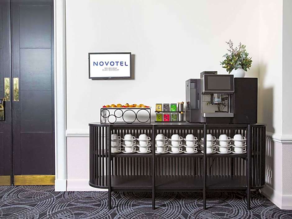 Novotel Melbourne Glen Waverley Hotel