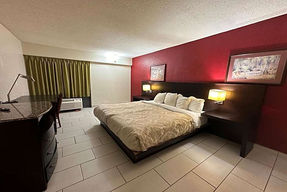 River Valley Inn and Suites By Belvilla