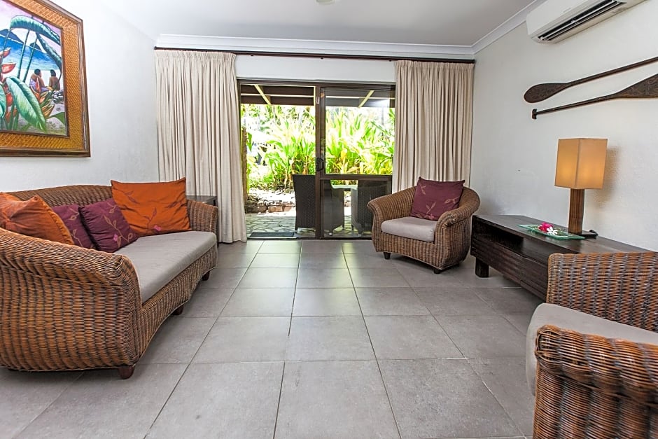 Photo 1 of 6 of Premium Garden Suite (1 King Bed)