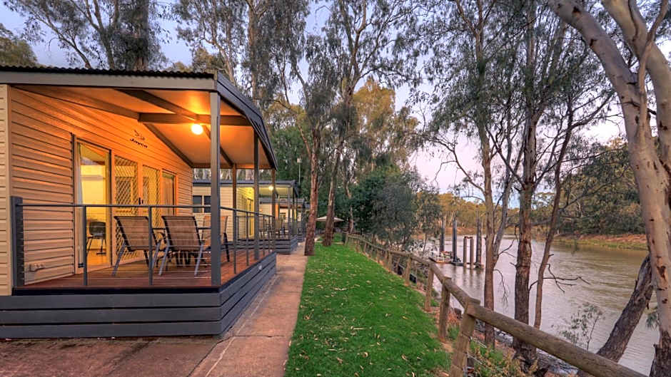 Moama Riverside Holiday Park