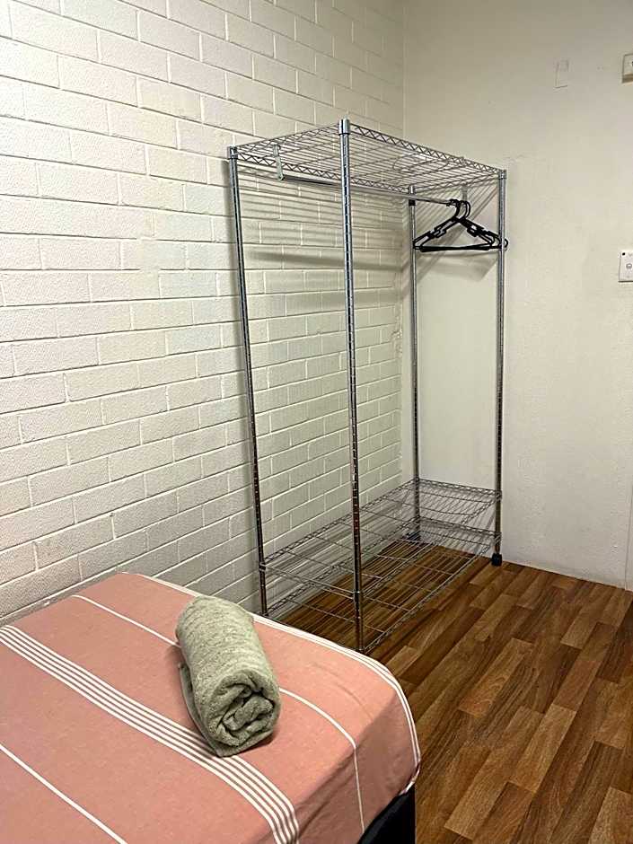 Youth Shack Backpackers