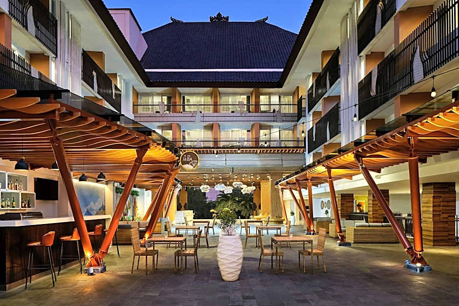 Fairfield by Marriott Bali Kuta Sunset Road