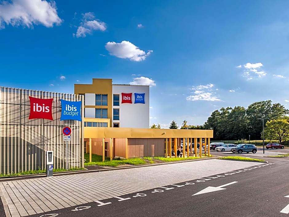 ibis Nantes Treillières