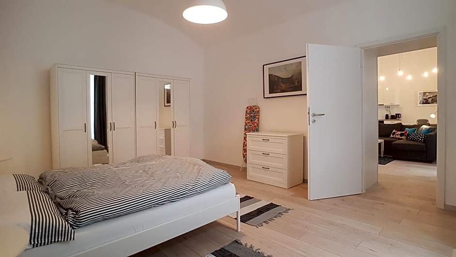 Piacsek Apartmanház