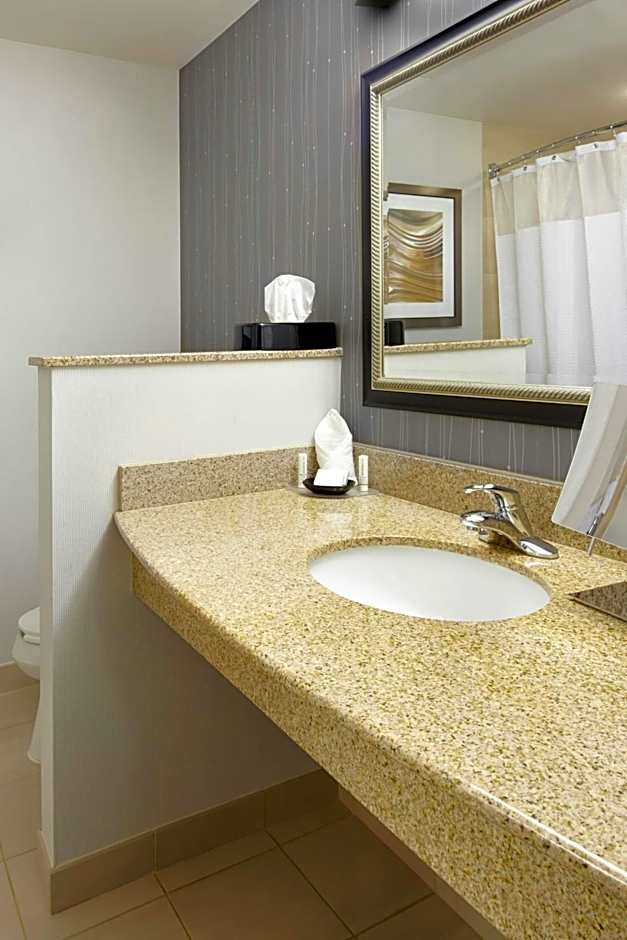 Courtyard by Marriott Pittsburgh Greensburg