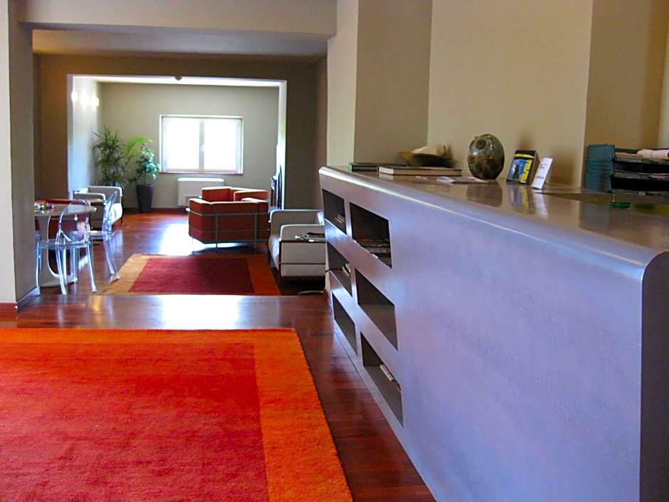 San Lorenzo Si Alberga