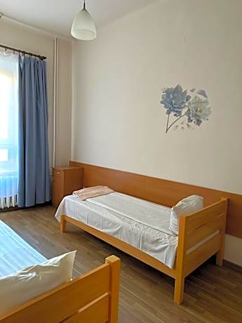 Twin Room with Shared Bathroom