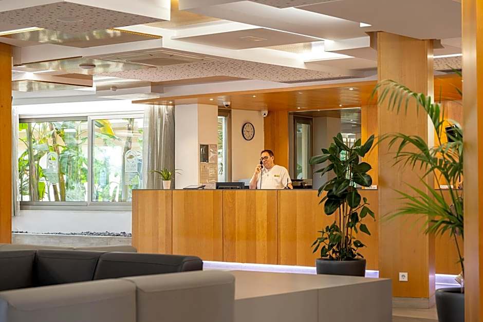 Invisa Hotel Es Pla - Adults Only