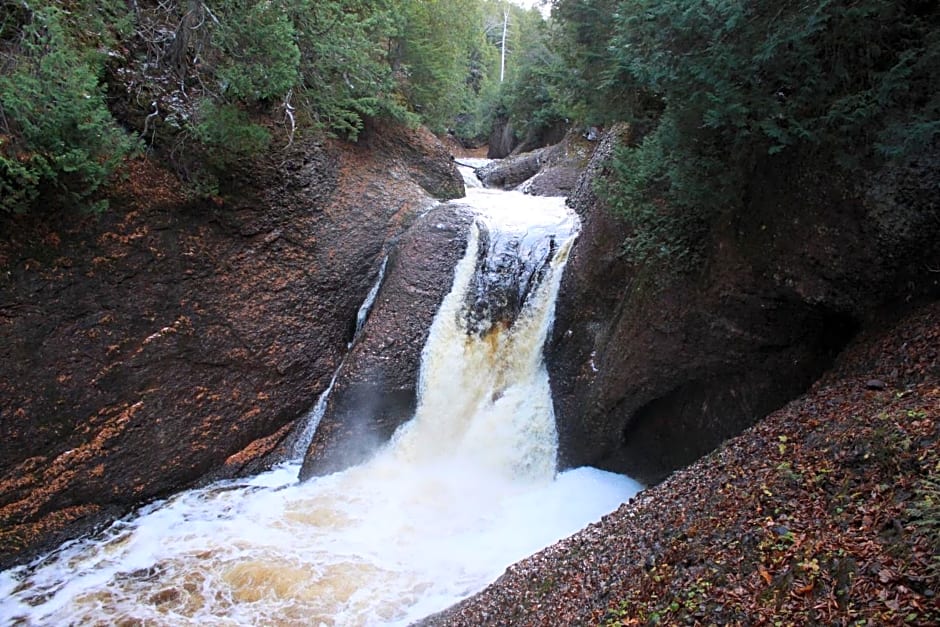 North Ironwood Acres - Black River Lodge
