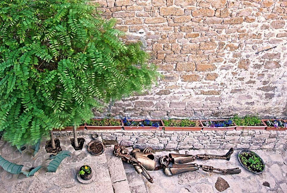 Assosyal Hotel