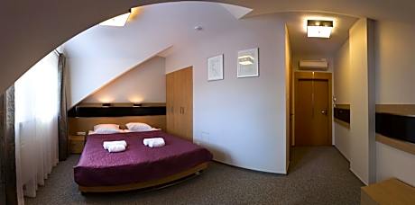 Double Room with Private Bathroom