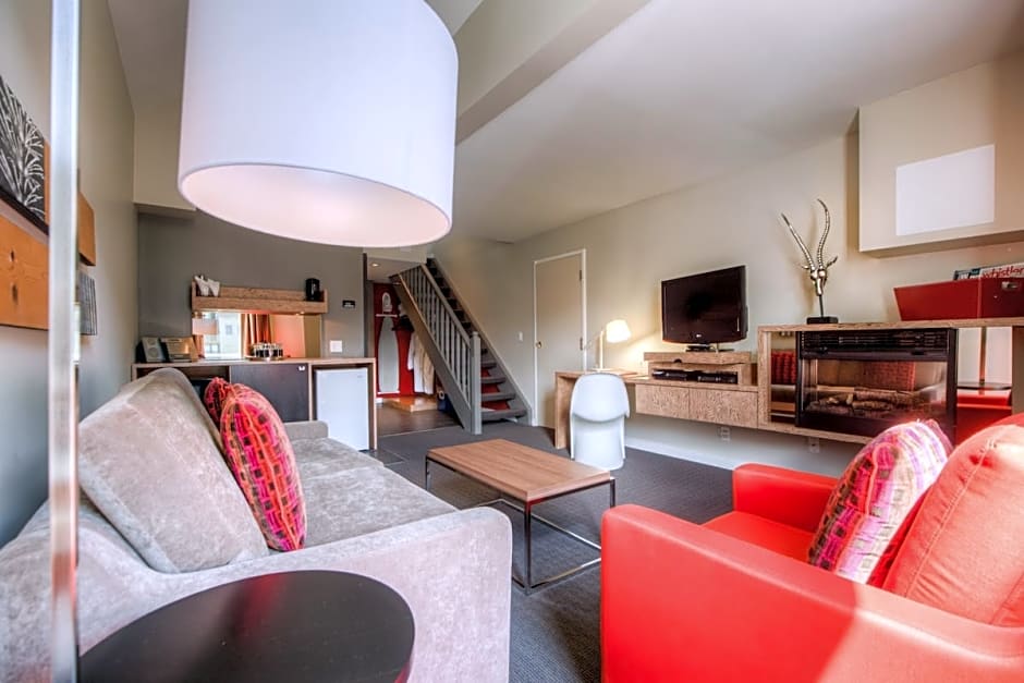 Adara Hotel