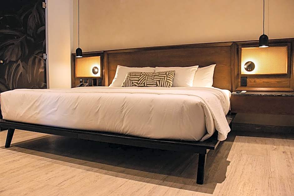 Casa Continental Hotel Boutique & Suites - Adults Only