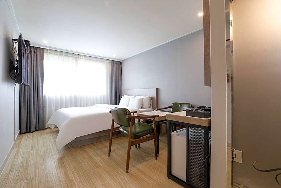Anyang ILLOWA Hotel