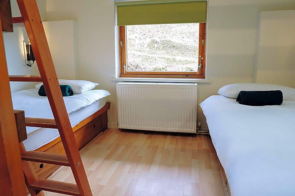 IOU Hebden Bridge Vegetarian Hostel