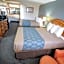 University Inn & Suites