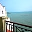 Paradise Lagoon Apartment