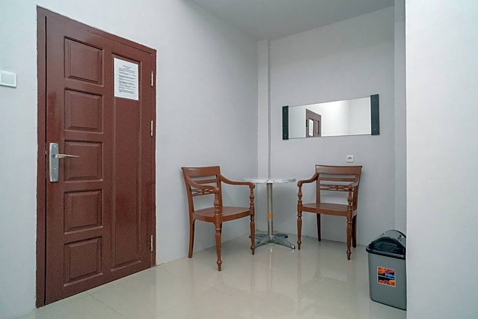 RedDoorz Syariah near Jalan Ahmad Yani Banjarmasin 3