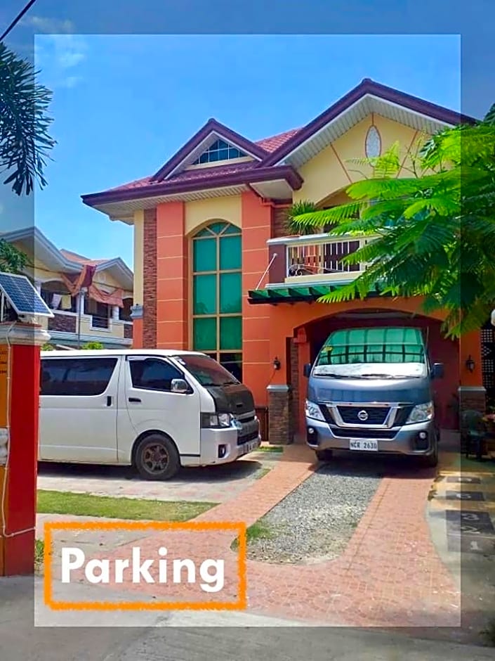 The Orange House - Vigan Villa