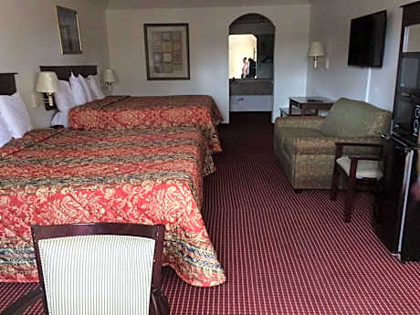 Queen Room with Two Queen Beds