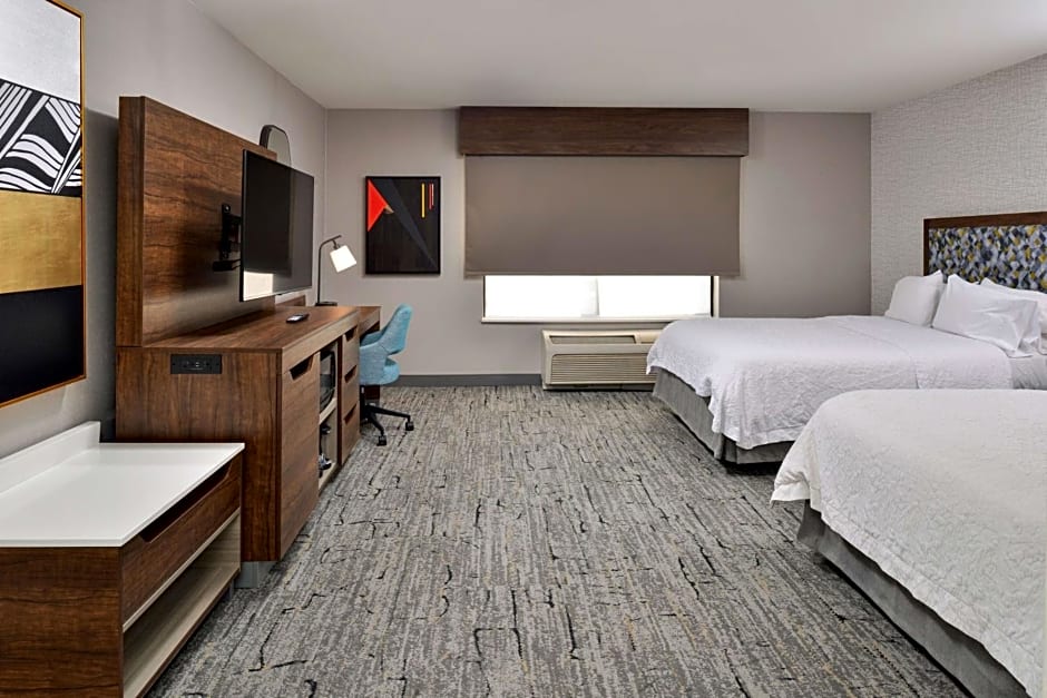 Hampton Inn By Hilton And Suites Las Vegas Airport