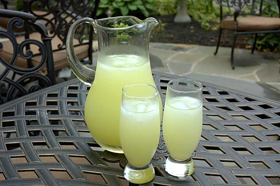 South Broadway Manor B&B - Near Fallingwater, Ohiopyle State Park, Hiking & Biking trails GAP