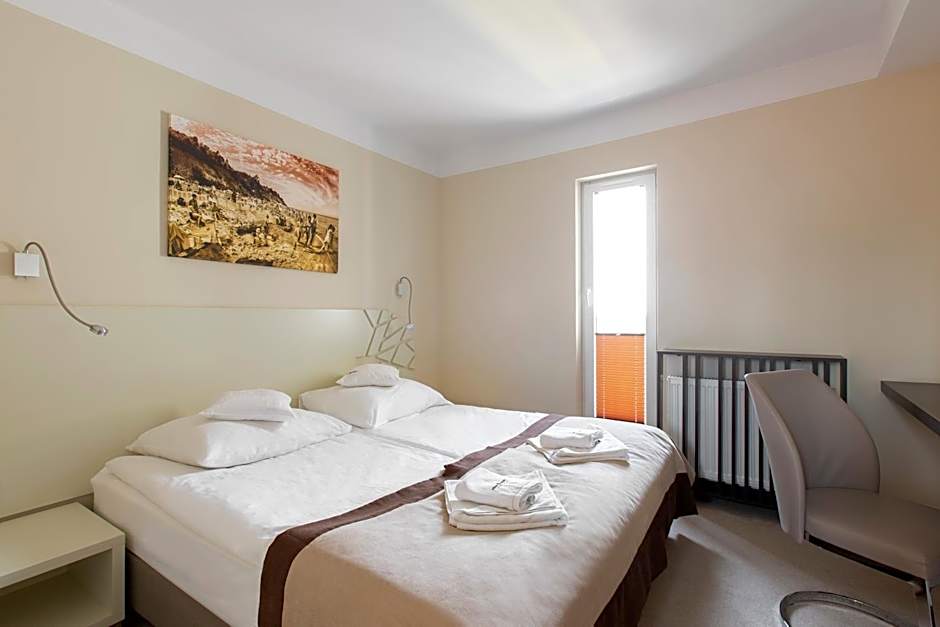 Villa Buki Pokoje & SPA