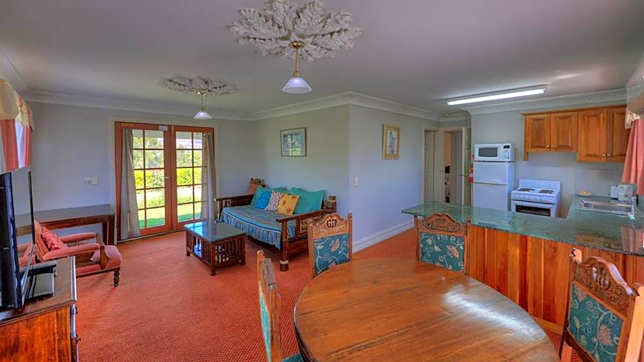 Hatchers Richmond Manor