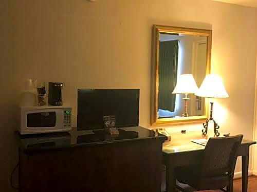 Canyonlands Motor Inn