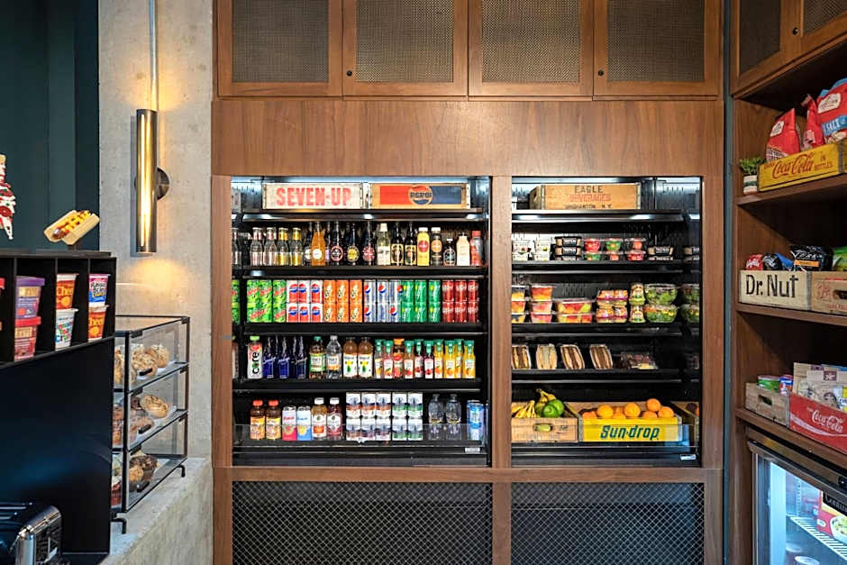 Moxy by Marriott NYC Downtown