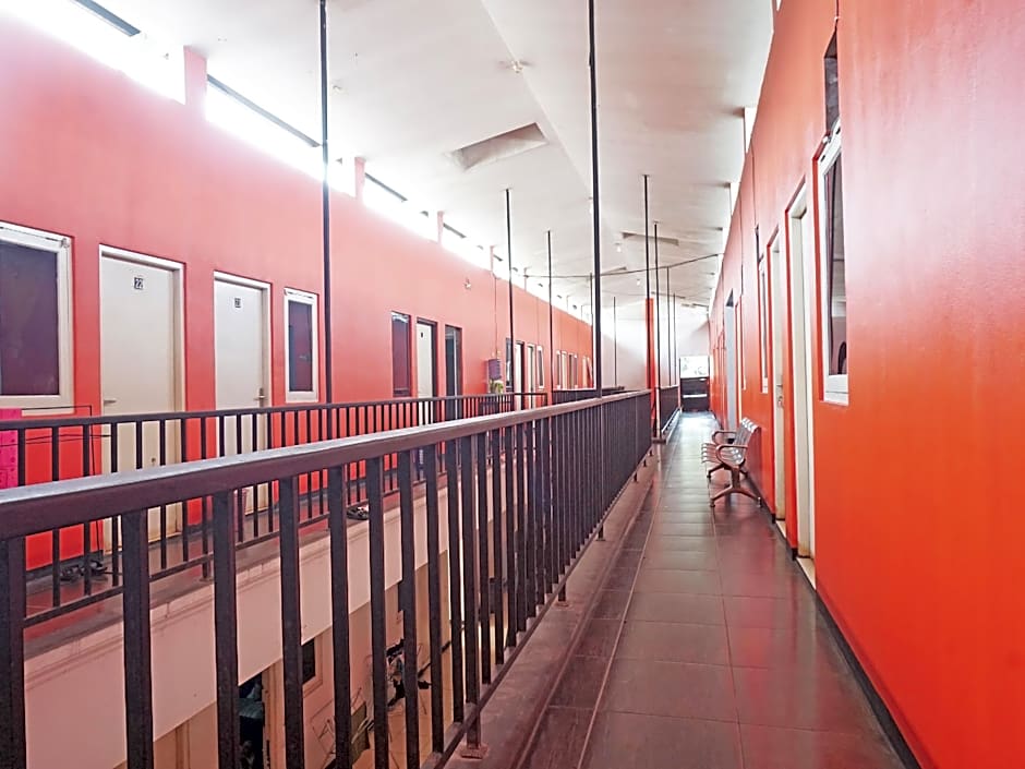 SPOT ON 91860 Amazon Homestay Syariah 2