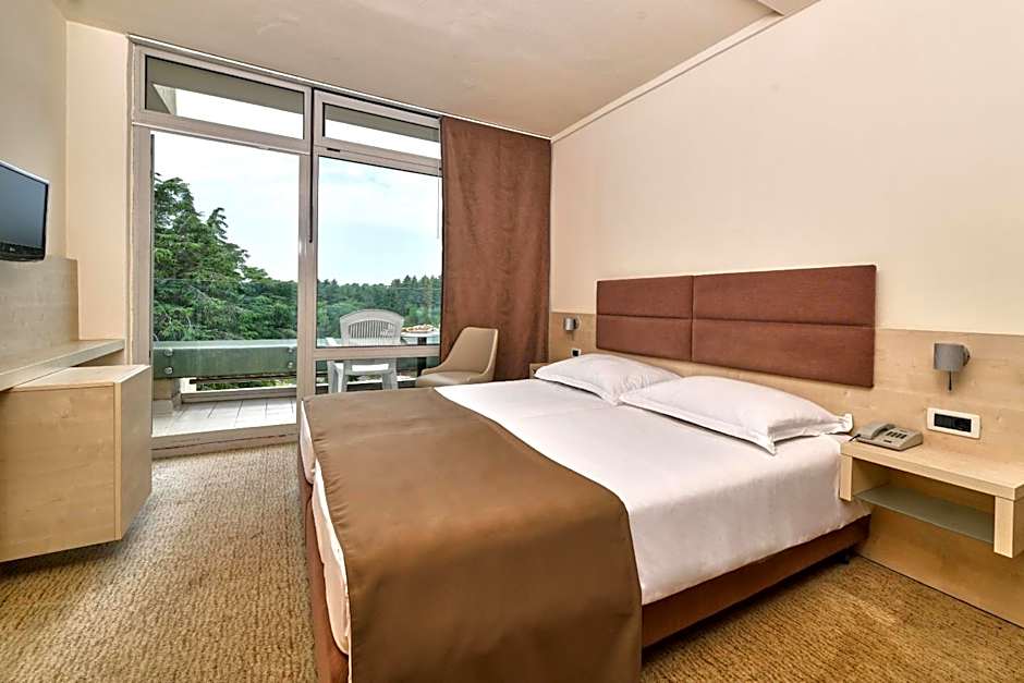 Hotel Mediteran Plava Laguna