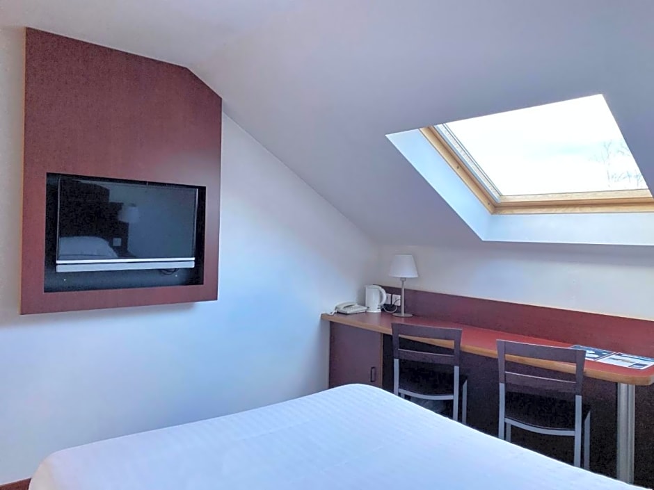 Hotel Kyriad Direct Roanne