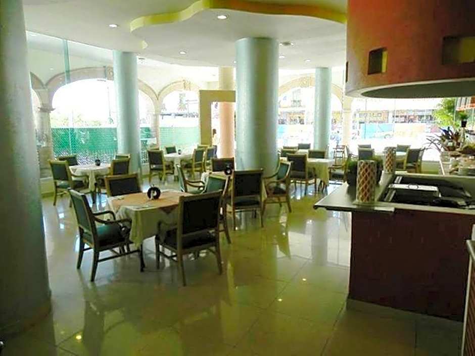 Hotel San Francisco Irapuato Business Class