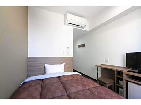 R&B Hotel Shin Osaka Kitaguchi - Vacation STAY 15204v