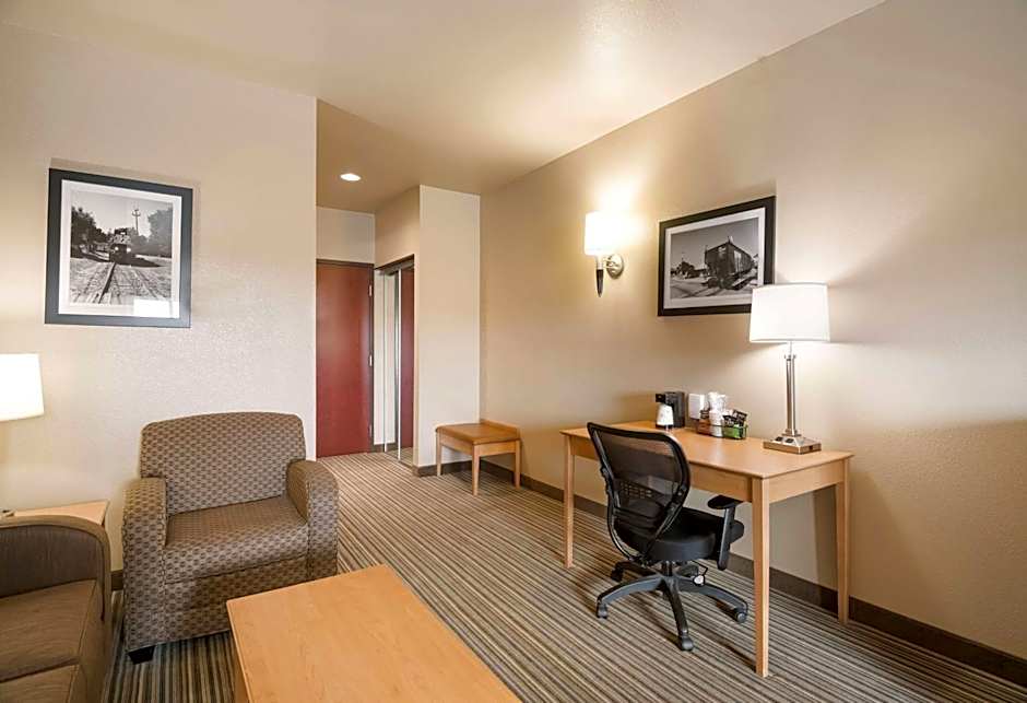 Best Western Shelby Inn & Suites