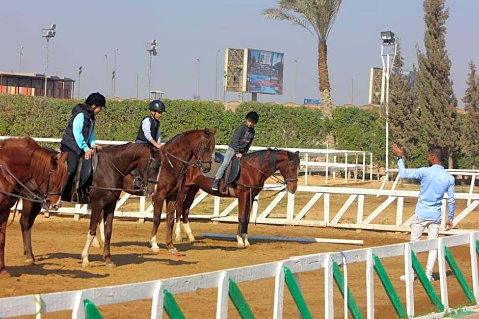 Grand Plaza Hotel & Resort