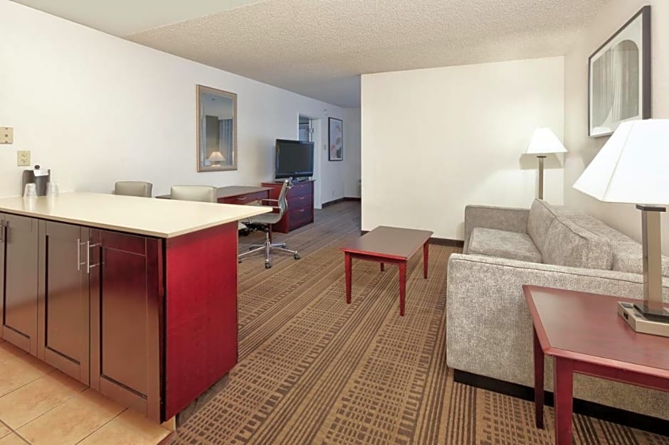 Holiday Inn Hotel & Suites Santa Maria