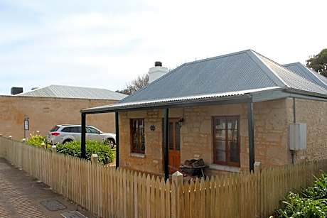 Victoria Cottage