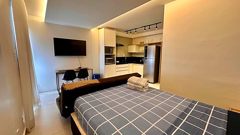 Studio Super Luxo com ar condicionado vaga piscina academia coworking etc