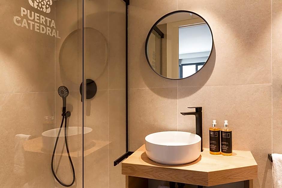 Puerta Catedral Suites