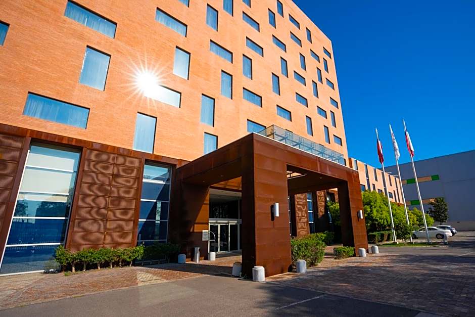 Hilton Garden Inn Santiago Airport