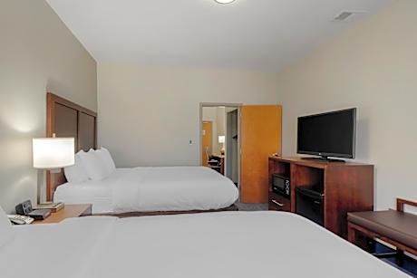 Standard Queen Suite with Two Queen Beds - Non-Smoking