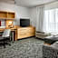 TownePlace Suites by Marriott Garden City