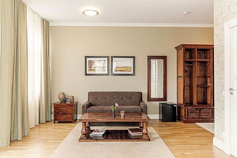 Sunlight Hotel Conference & Spa