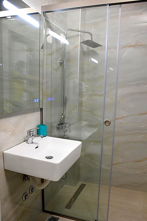 Theano Luxury Suites Nikiti