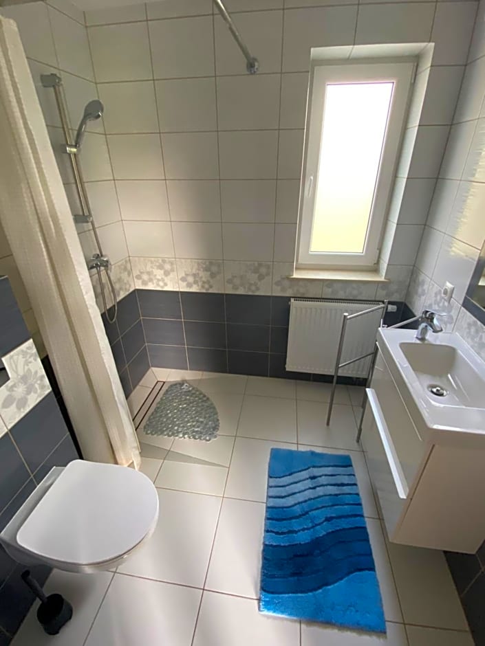 Domki, apartament, pokój, Limanowa